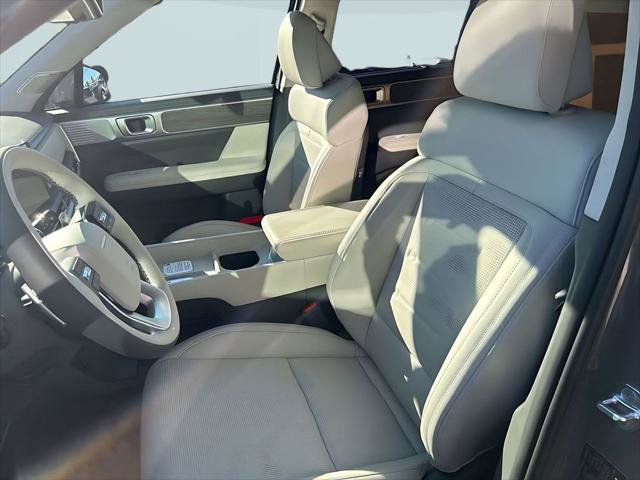 New 2026 Hyundai Santa Fe Calligraphy AWD/4WD image 8
