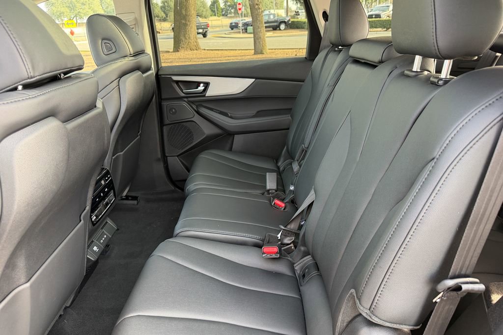 New 2026 Acura MDX SH-AWD image 25