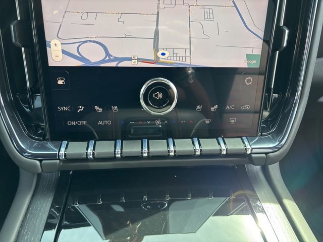 New 2026 GMC Yukon AT4 Ultimate w/ LPO, Illumination Package image 25