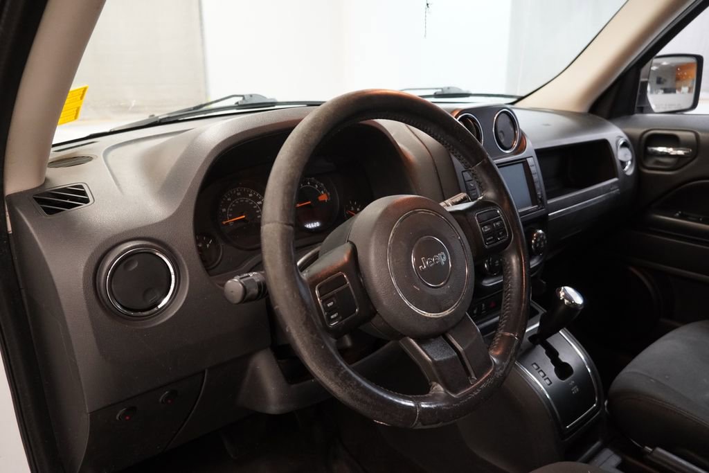 Used 2014 Jeep Patriot Latitude image 6