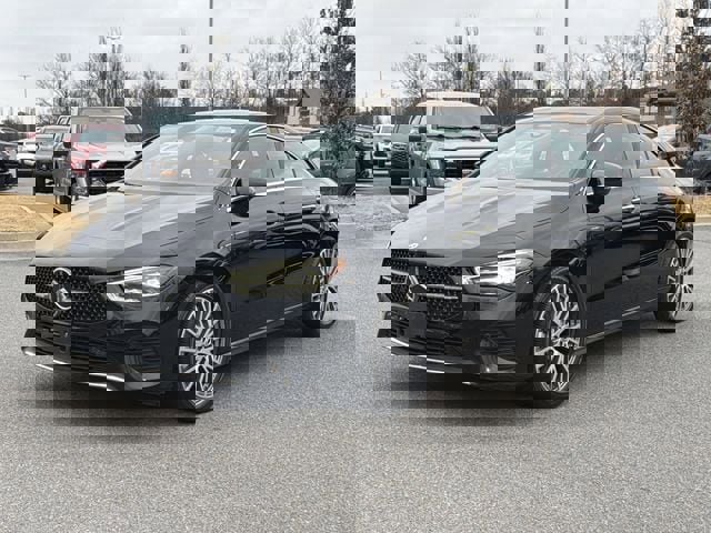 Used 2025 Mercedes-Benz CLA 250 4MATIC image 7