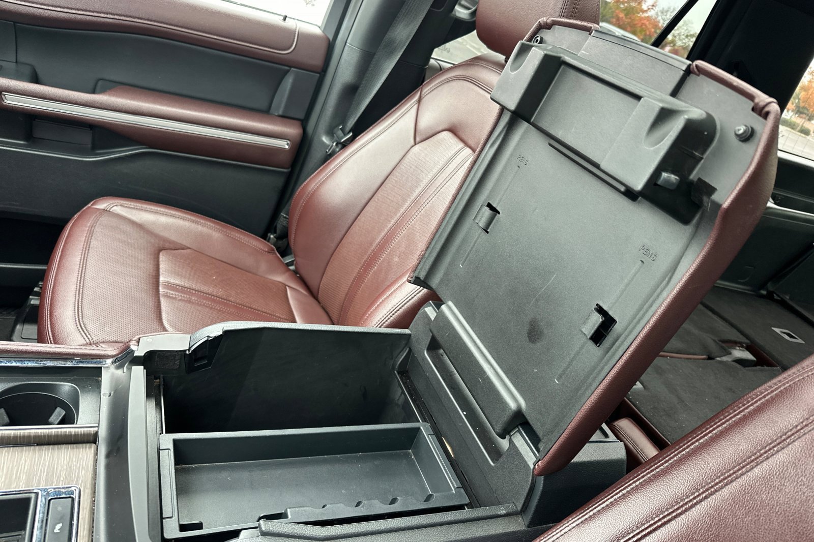 Used 2024 Ford Expedition Max Limited image 32