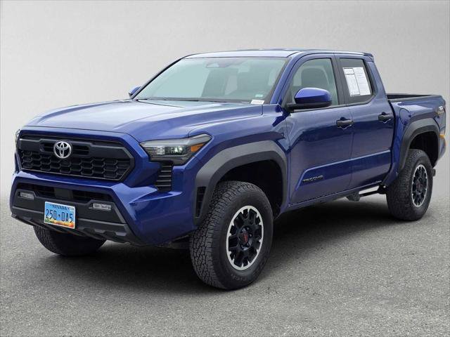 Used 2024 Toyota Tacoma TRD Off-Road AWD/4WD image 7