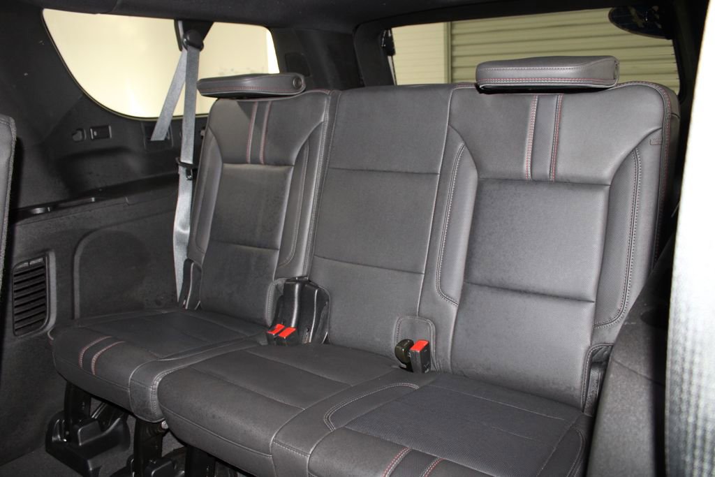 Used 2024 Chevrolet Suburban RST image 28