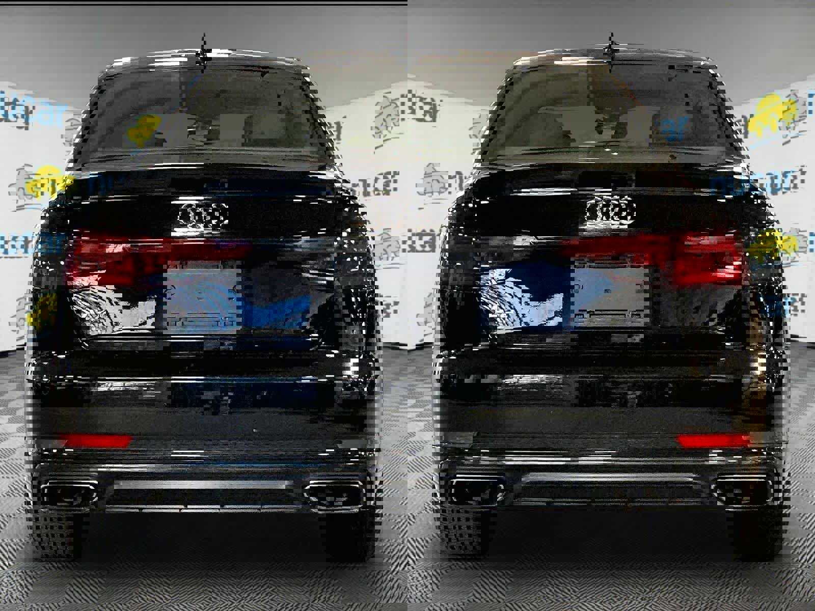 Used 2019 Audi A4 2.0T Prestige w/ Prestige Package image 5