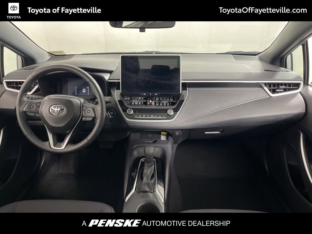 Used 2025 Toyota Corolla SE w/ SE Premium Package image 17