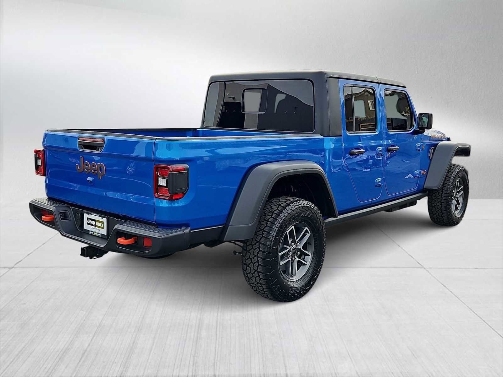 New 2026 Jeep Gladiator Mojave image 8