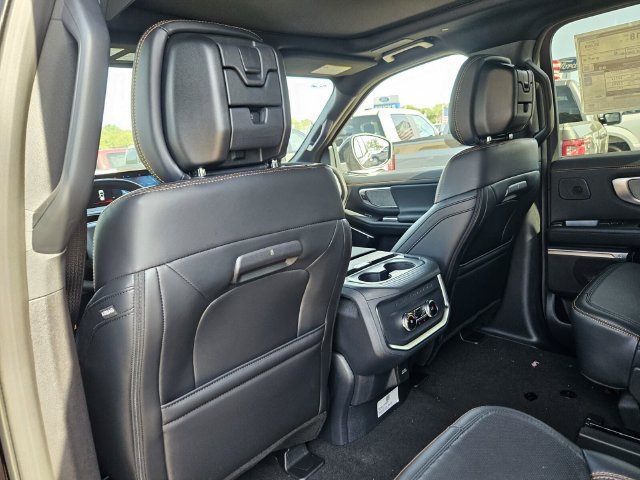 New 2027 Ford Expedition Tremor w/ Driver's Package AWD/4WD image 17