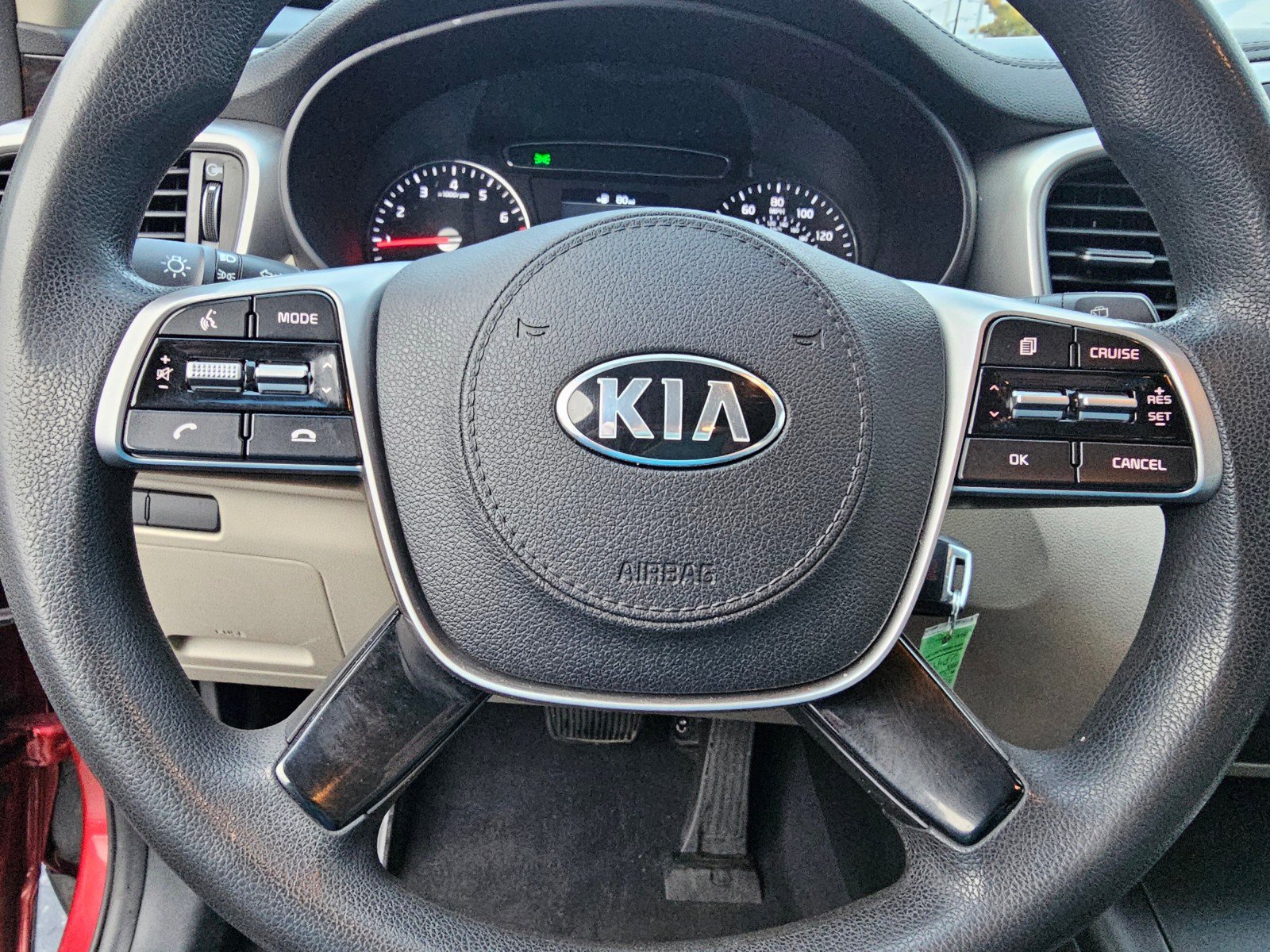 Used 2020 Kia Sorento LX image 27