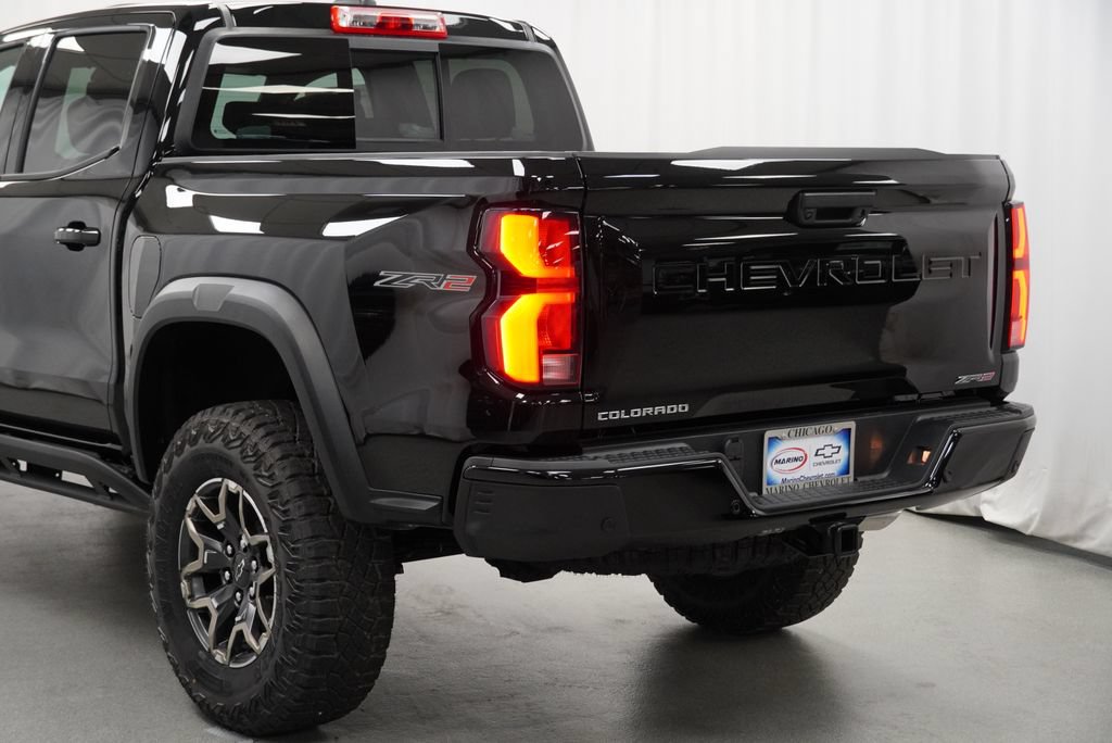 New 2026 Chevrolet Colorado ZR2 w/ Technology Package AWD/4WD image 38