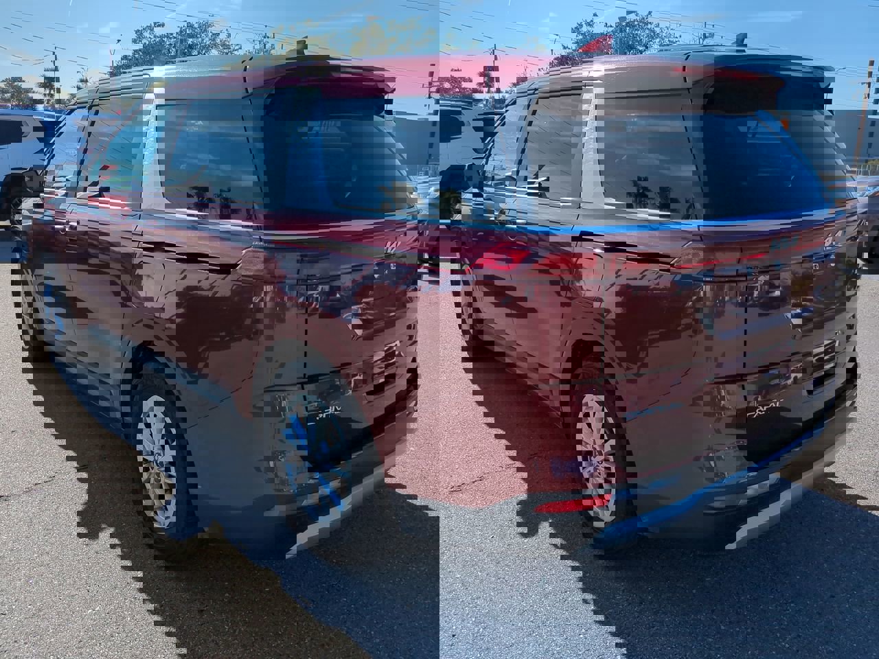 Used 2024 Kia Carnival LX image 6