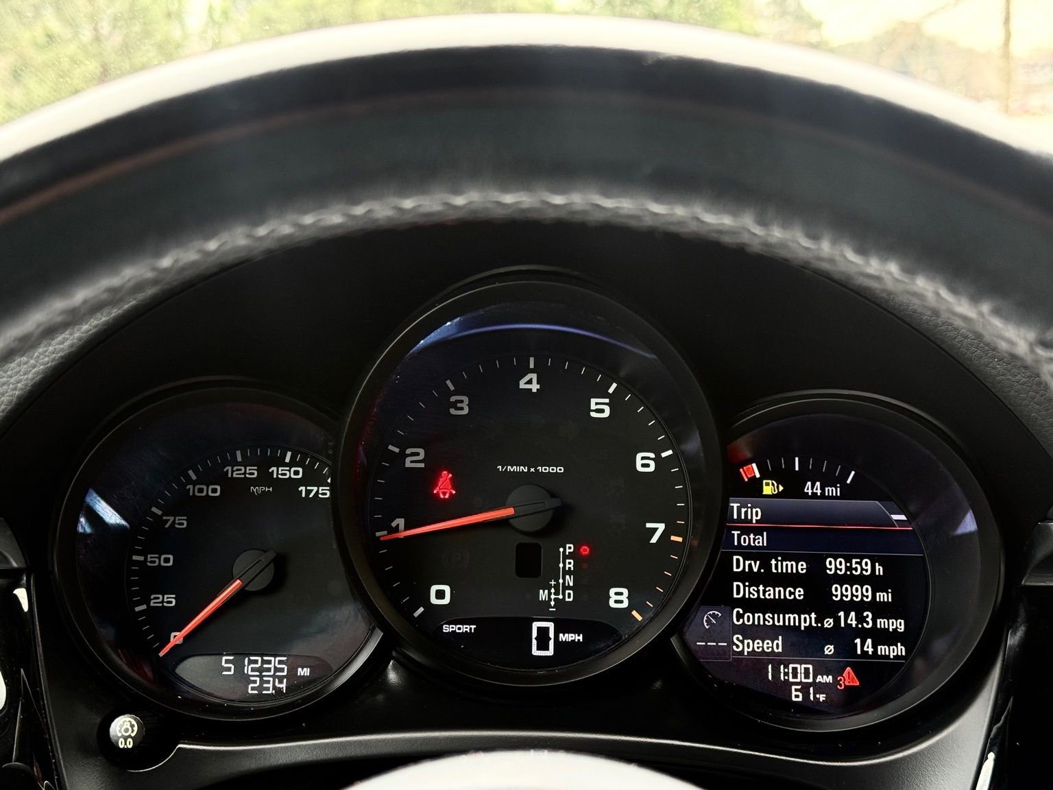 Used 2018 Porsche Macan Sport Edition image 27