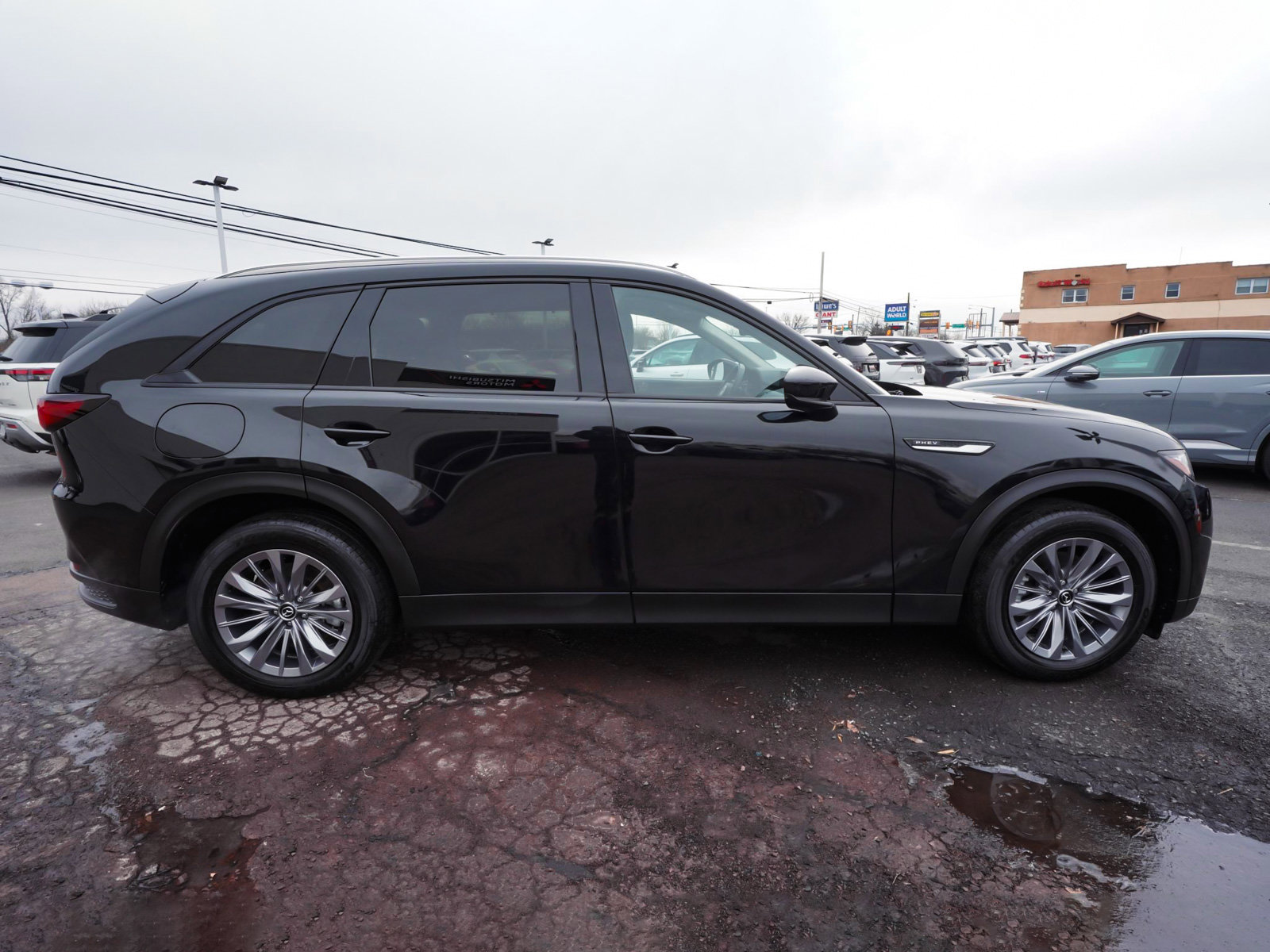 Used 2024 MAZDA CX-90 Plug-In Hybrid w/ Preferred image 53
