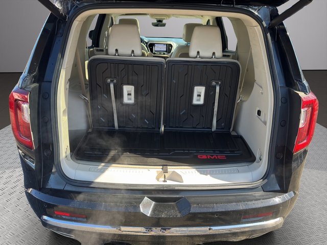 Used 2022 GMC Acadia Denali w/ Denali Ultimate Package image 26