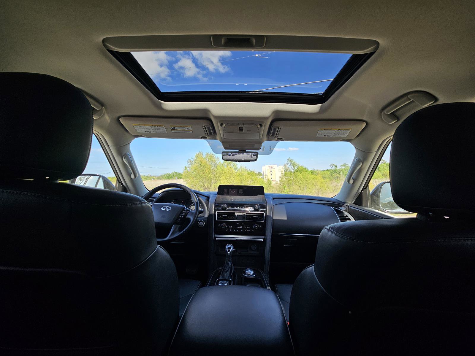 Used 2024 INFINITI QX80 Luxe image 33