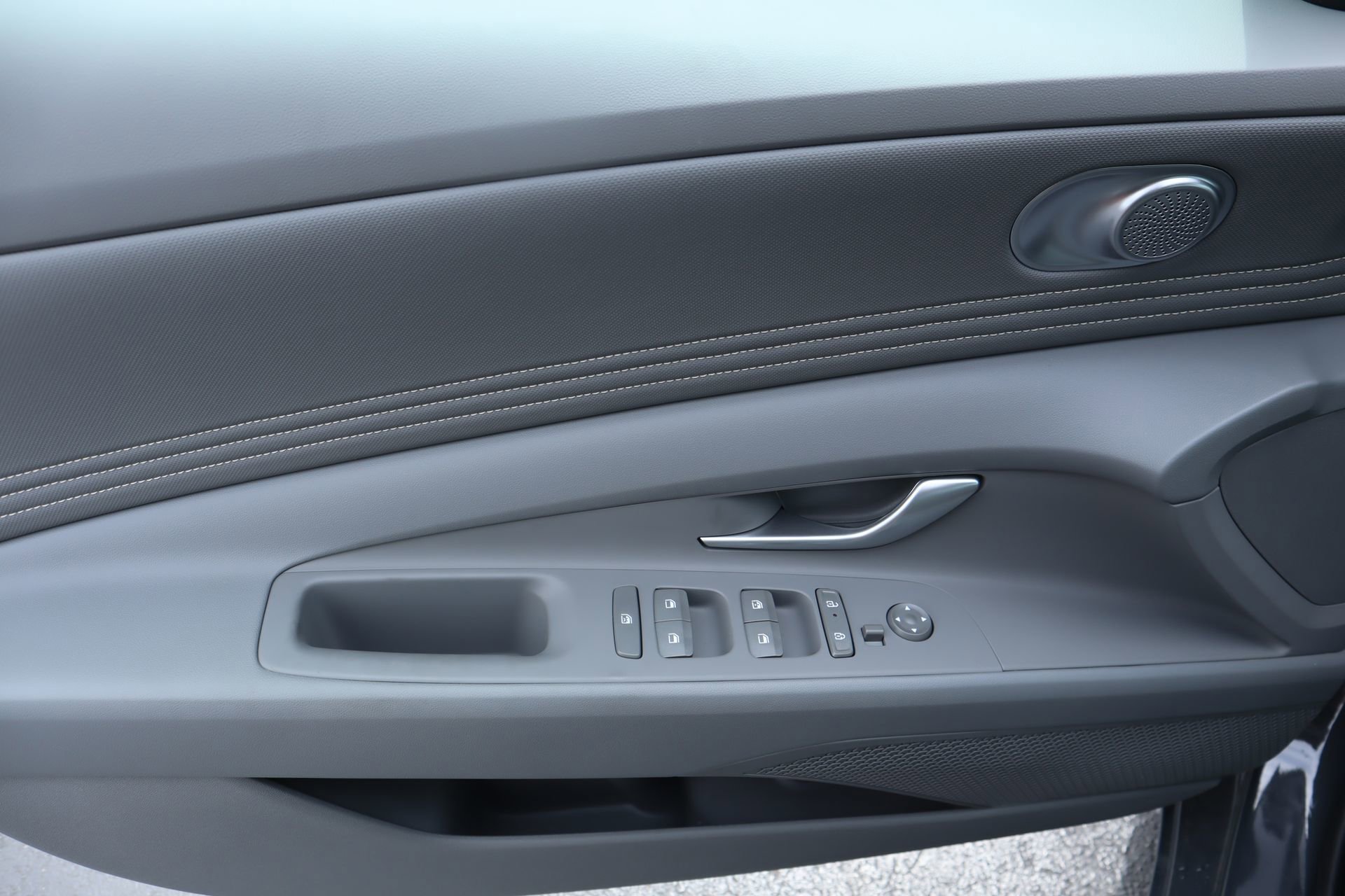 New 2026 Hyundai Elantra SEL Sport w/ Cargo Package image 16