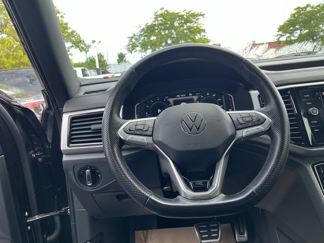 Used 2023 Volkswagen Atlas Cross Sport SEL R-Line AWD/4WD image 13