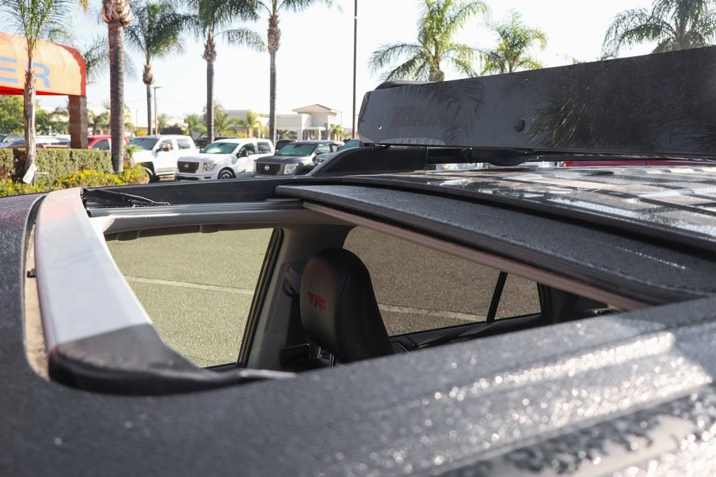 Used 2023 Toyota 4Runner TRD Off-Road Premium w/ Off Road Premium Plus Package image 27