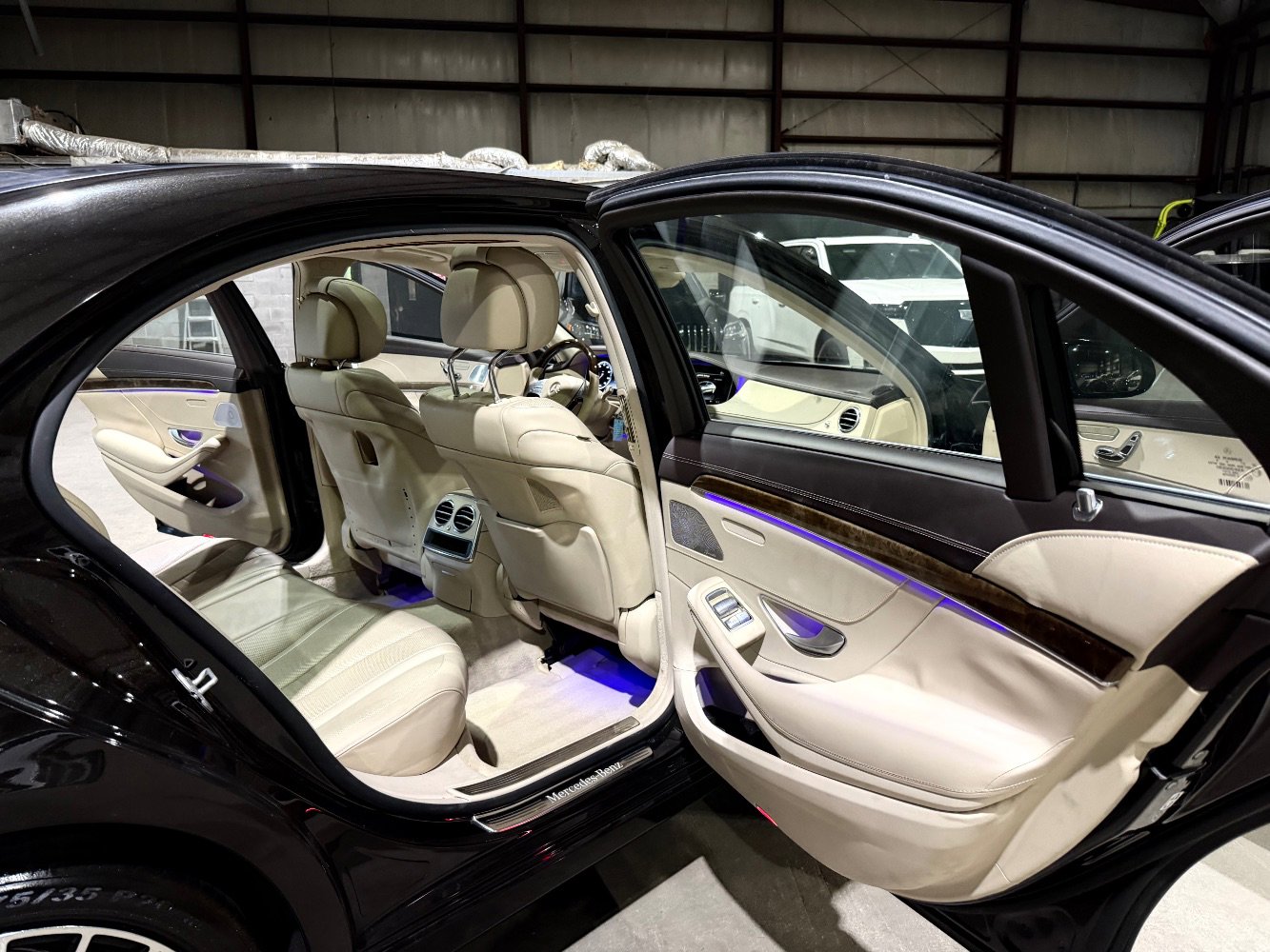 Used 2015 Mercedes-Benz S 550 Sedan image 20
