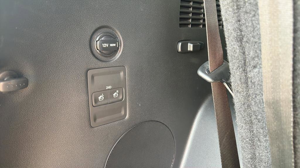 Used 2023 Hyundai Palisade SEL w/ Premium Package image 36