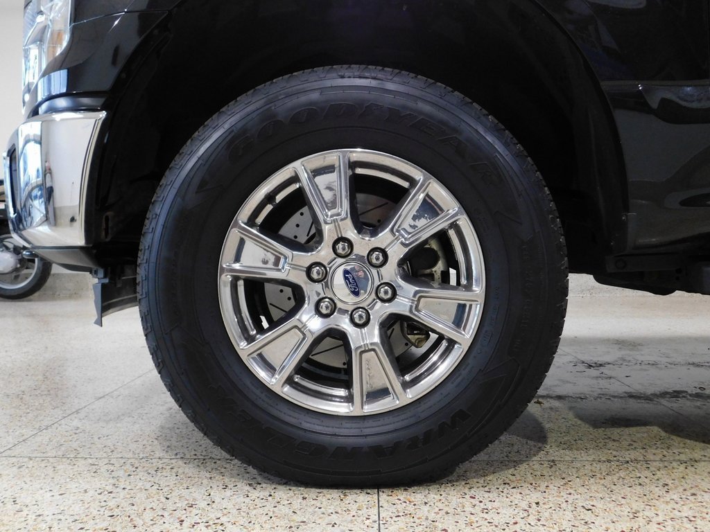 Used 2015 Ford F150 XLT w/ Trailer Tow Package image 27