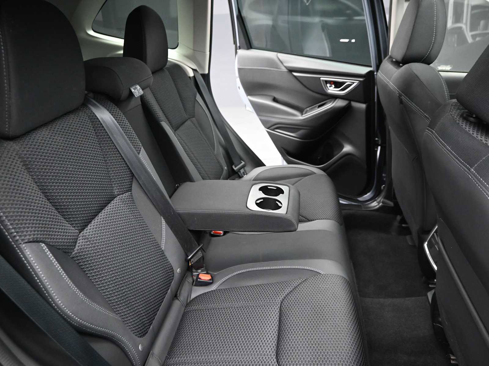 Used 2023 Subaru Forester Premium image 32