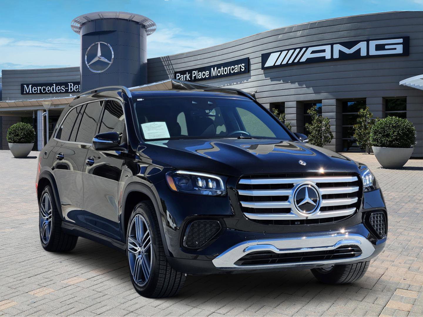 Certified 2025 Mercedes-Benz GLS 450 4MATIC video 2