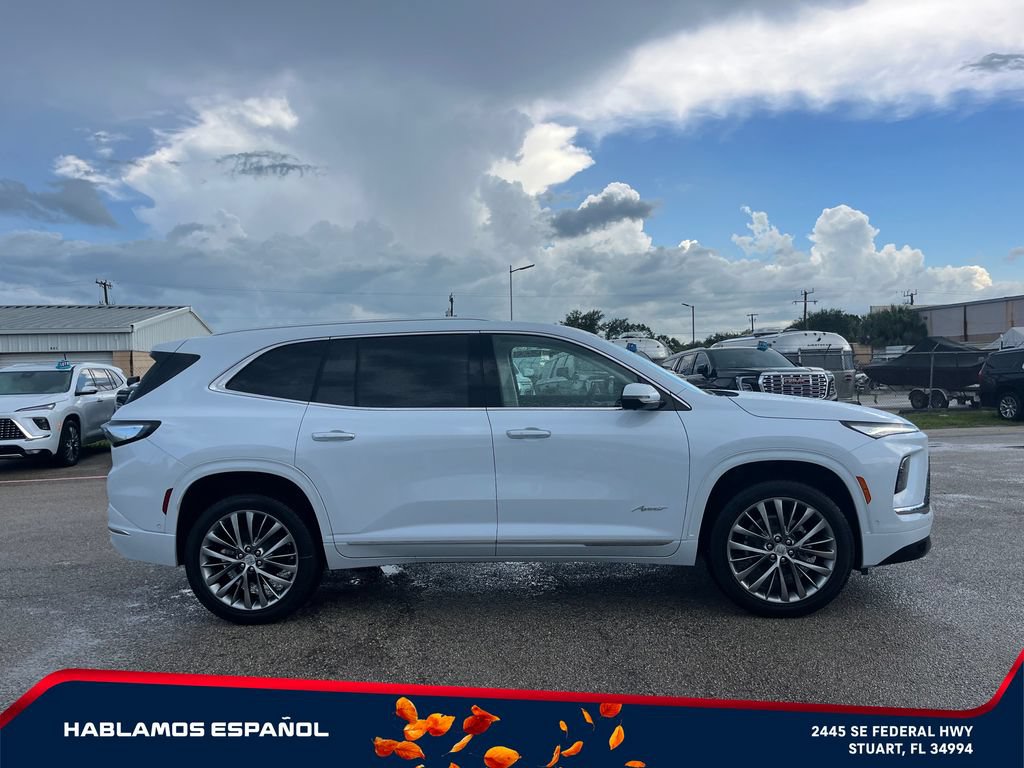 New 2026 Buick Enclave Avenir w/ Super Cruise Package AWD/4WD image 9