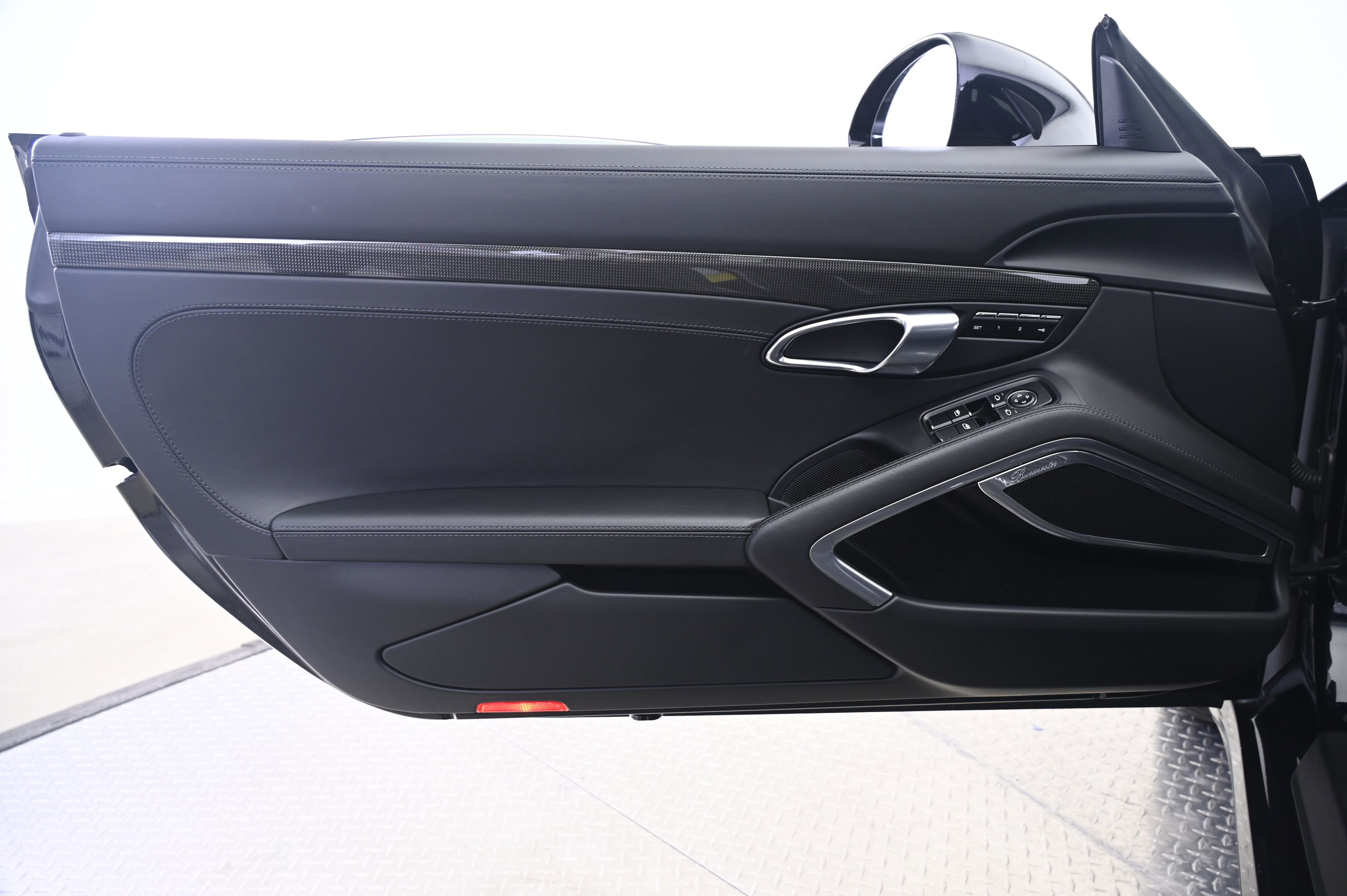 Certified 2019 Porsche 911 Turbo image 22