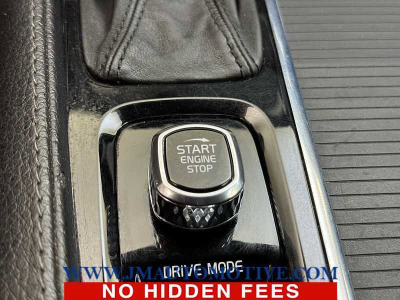 Used 2019 Volvo V90 T5 Cross Country w/ Protection Package Premier image 44