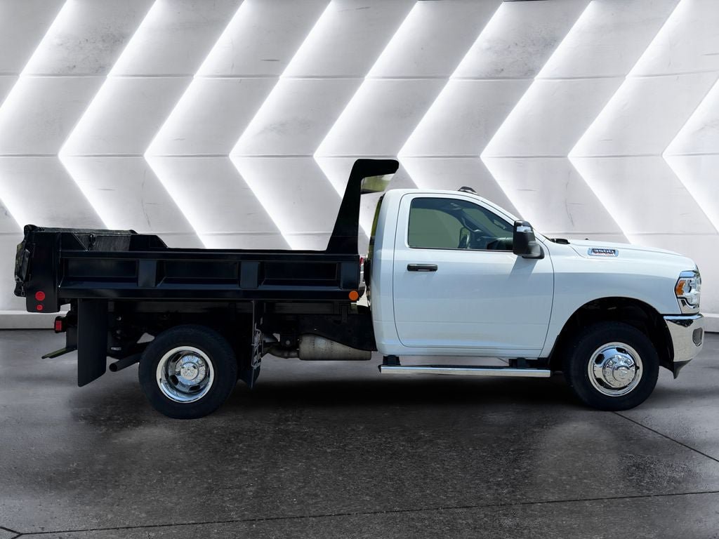Used 2024 RAM 3500 Tradesman AWD/4WD image 7