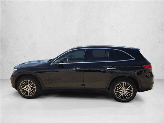 Used 2024 Mercedes-Benz GLC 300 image 9