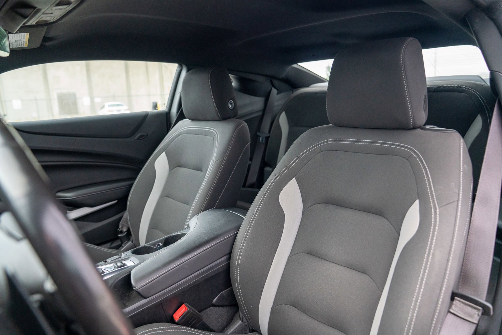 Used 2020 Chevrolet Camaro LT image 5