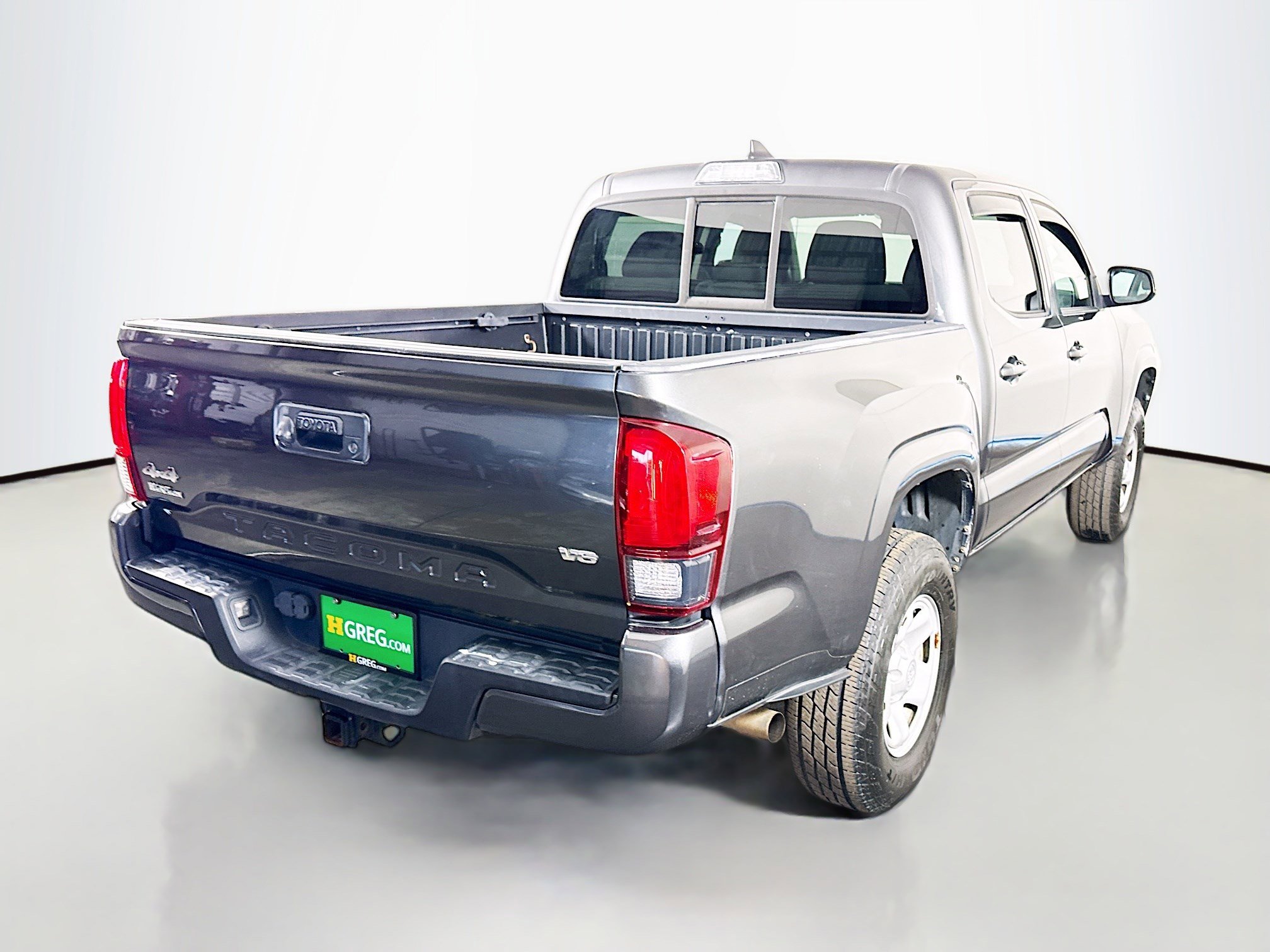 Used 2019 Toyota Tacoma SR w/ SR Convenience Package AWD/4WD image 10