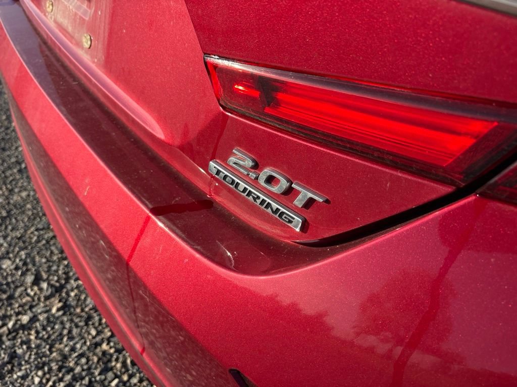 Used 2018 Honda Accord Touring image 4