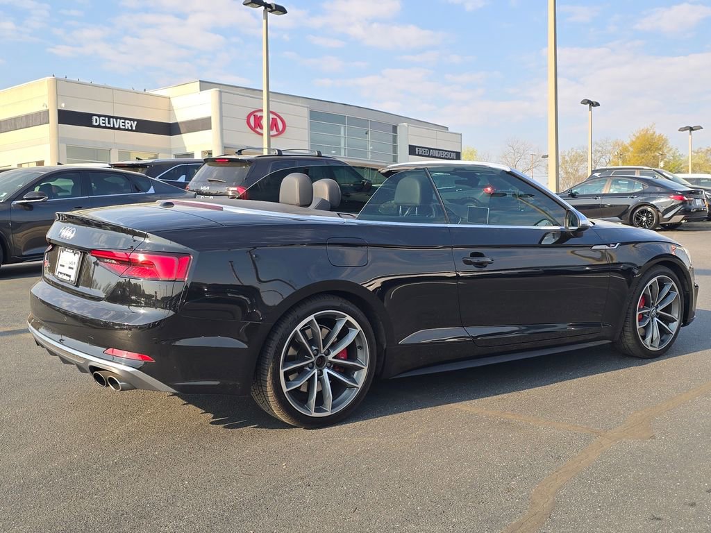 Used 2018 Audi S5 Premium Plus w/ Navigation Package image 3