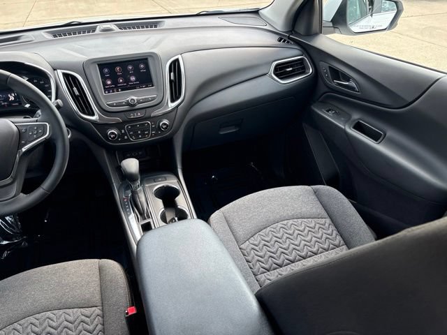 Used 2024 Chevrolet Equinox LT FWD image 26