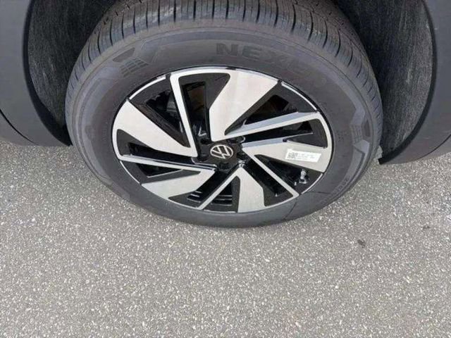 New 2026 Volkswagen Atlas SE image 10