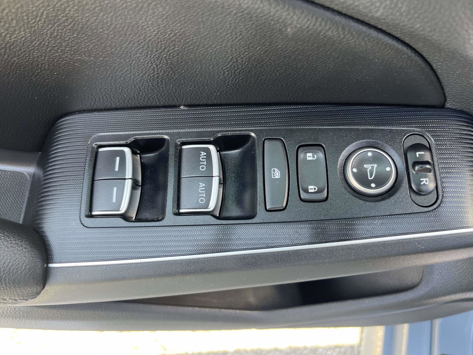 Certified 2024 Honda Civic Touring image 12