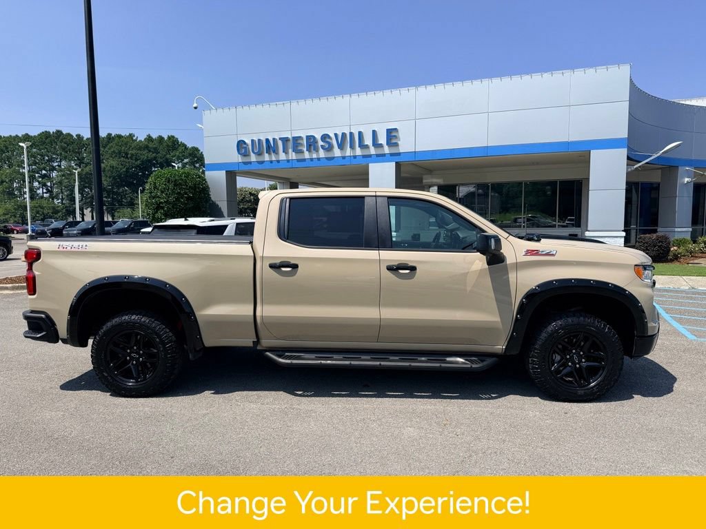 Used 2022 Chevrolet Silverado 1500 LT Trail Boss w/ LT Trail Boss Premium Package AWD/4WD image 4