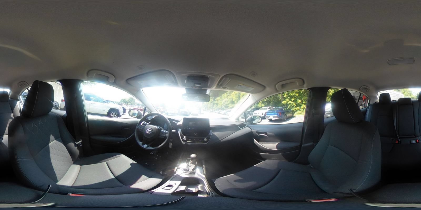 Used 2025 Toyota Corolla LE FWD image 37