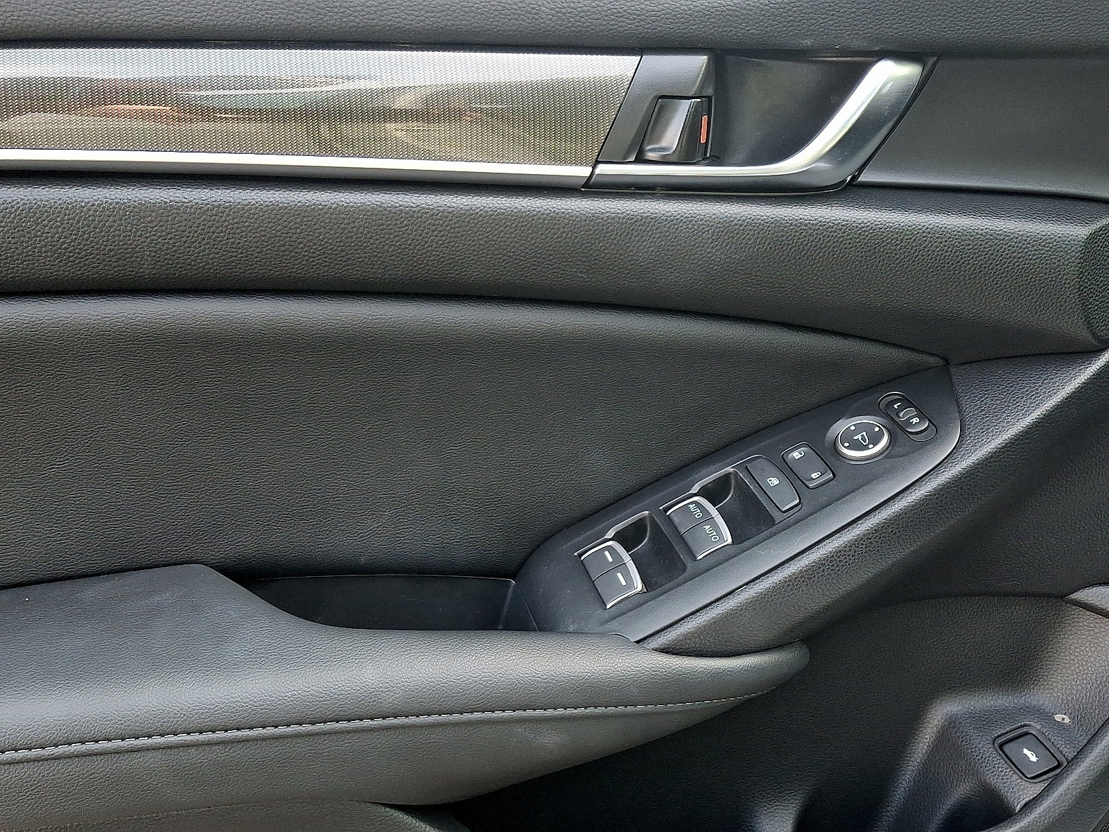 Used 2022 Honda Accord Sport Special Edition image 10