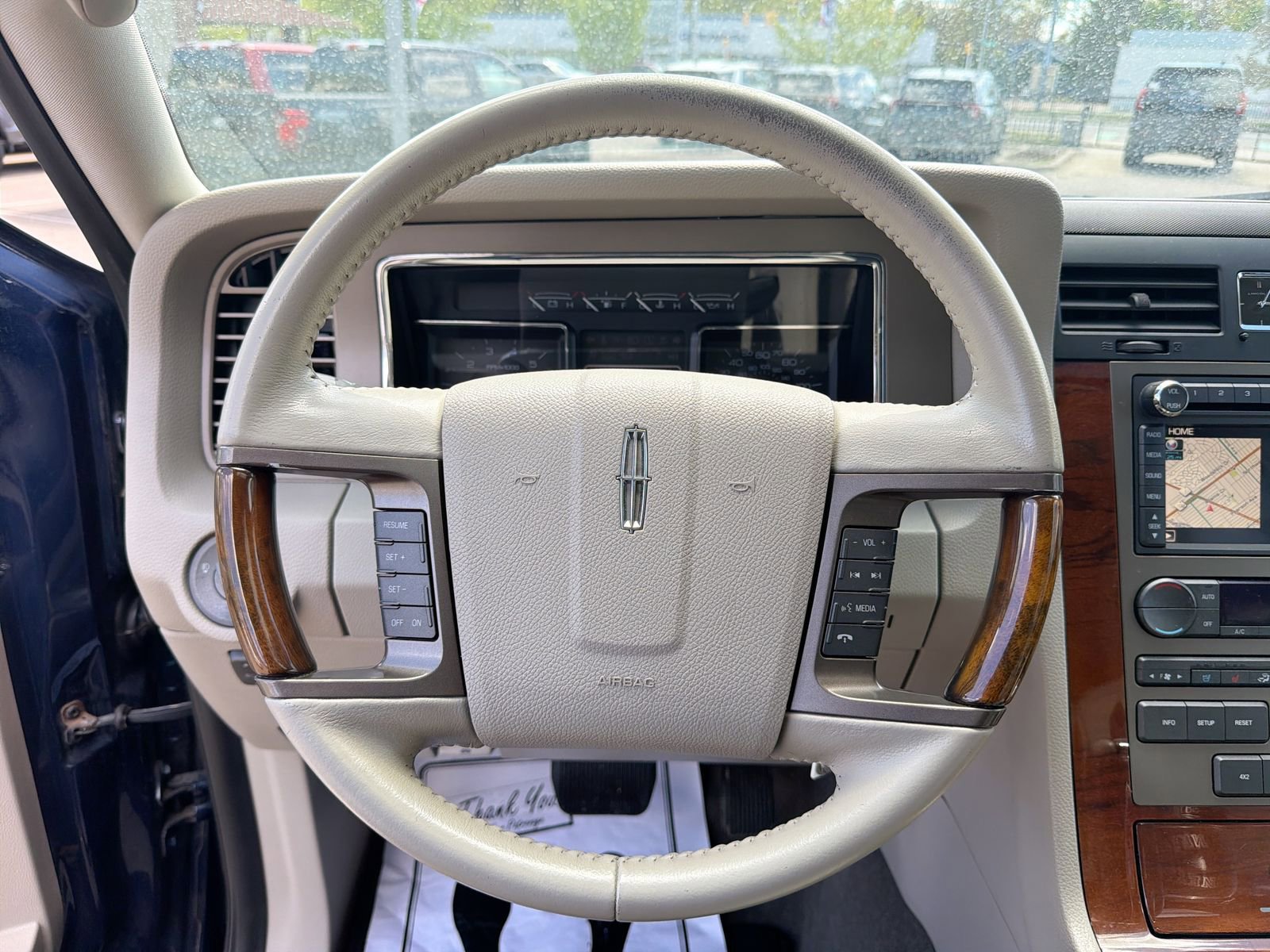 Used 2013 Lincoln Navigator 4WD w/ HD Trailer Tow Pkg image 27