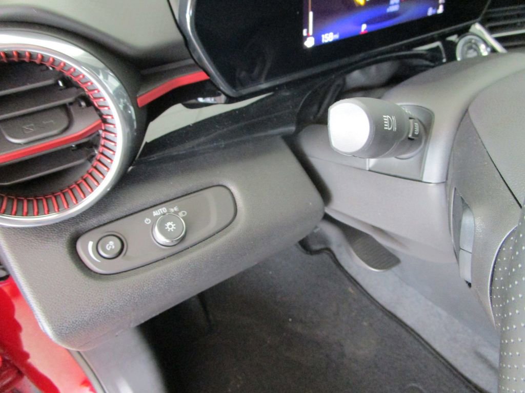 New 2026 Chevrolet Trax RS image 18