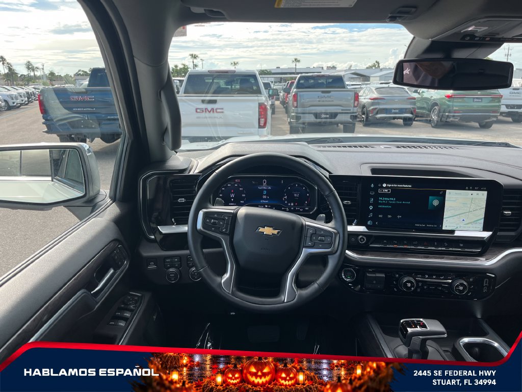 Certified 2025 Chevrolet Silverado 1500 LTZ AWD/4WD image 13