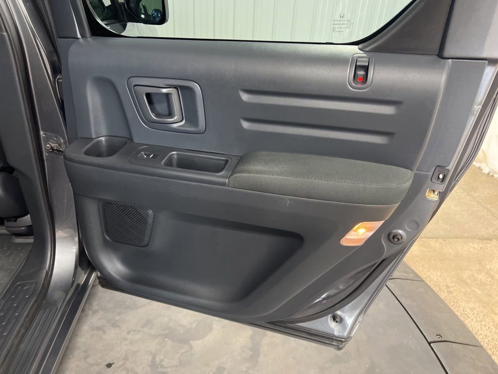 Used 2013 Honda Ridgeline RTS image 18