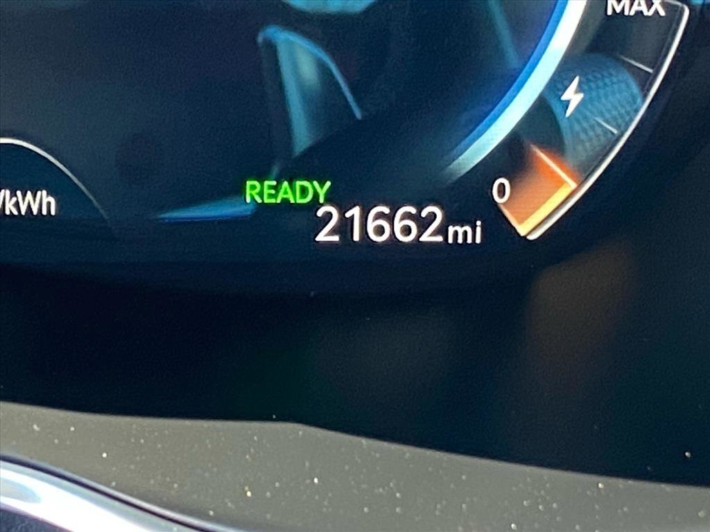 Used 2023 Genesis G80 image 13