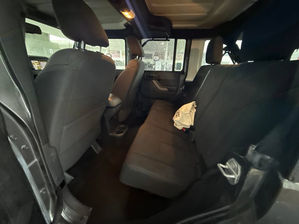 Used 2016 Jeep Wrangler Unlimited Sport w/ Quick Order Package 23S AWD/4WD image 8