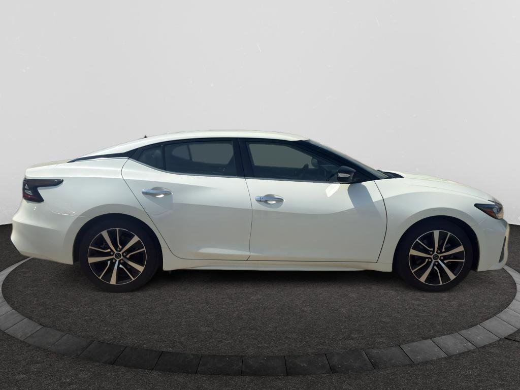 Used 2023 Nissan Maxima SV w/ Floor Mat Group FWD image 4