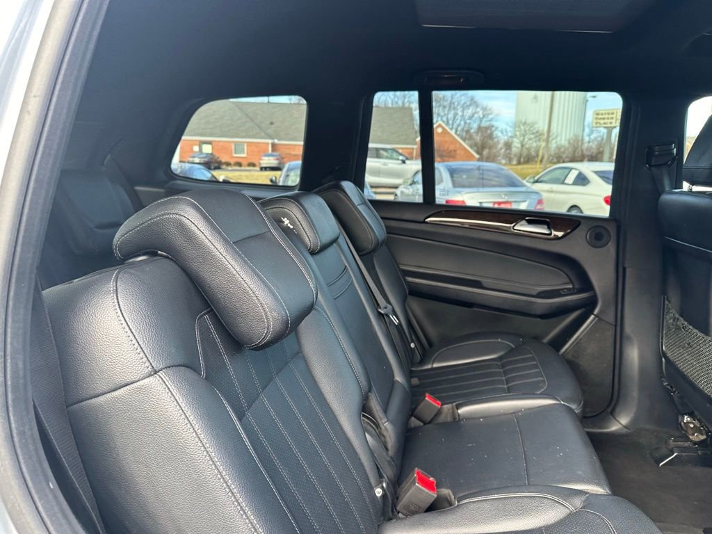 Used 2018 Mercedes-Benz GLS 450 4MATIC image 25